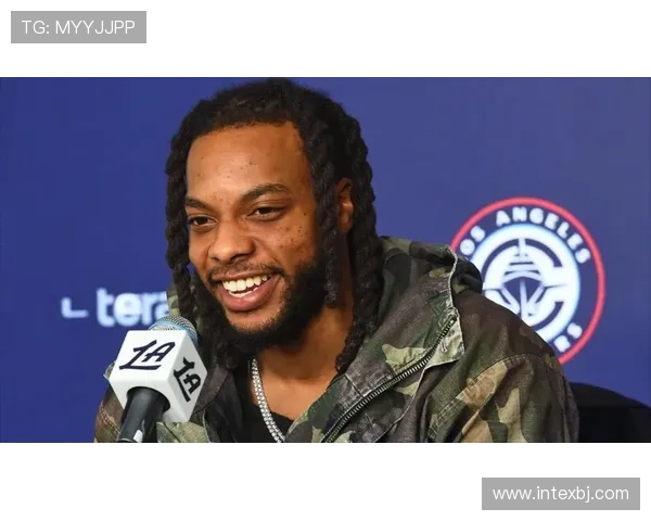 快船宣布加兰首秀勇士携手小卡